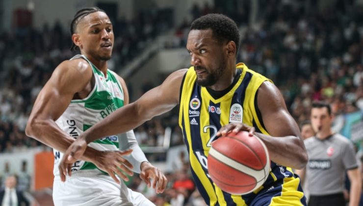 Fenerbahçe Beko, Bursaspor’un play-off hayalini bitirdi!