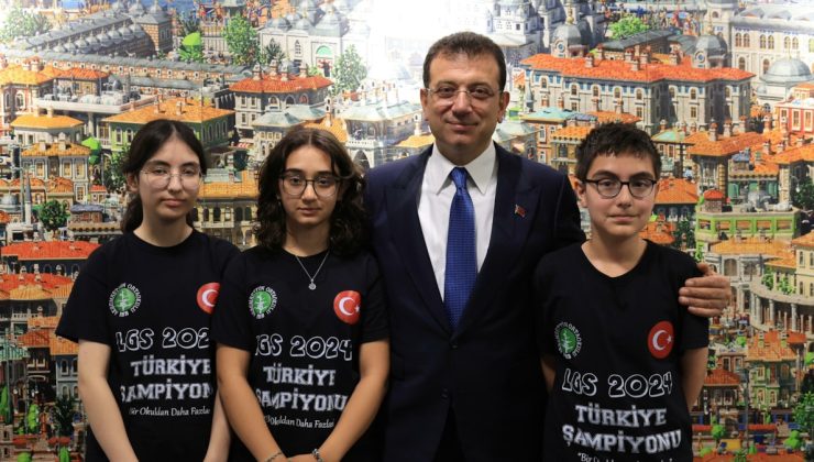 Ekrem İmamoğlu, LGS birincileriyle buluştu